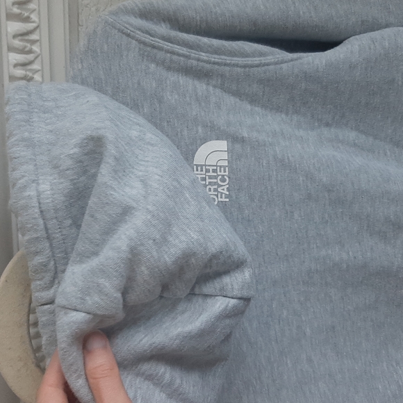Women's The North Face Oversized Hoodie Size S - Picture 7 of 10